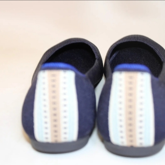 🔹️Rothy's 🔹️Womens 7 The Square Navy Knit Ballet Flats Shoes - Picture 3 of 7